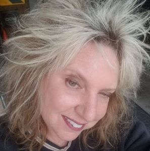 Meet your Posher, Lynn